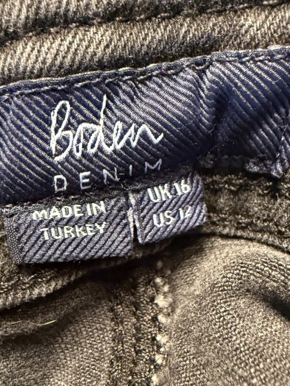Boden Girlfriend Dungarees Overalls Women's 12 Washed Black Denim Boho Festival - Picture 13 of 16